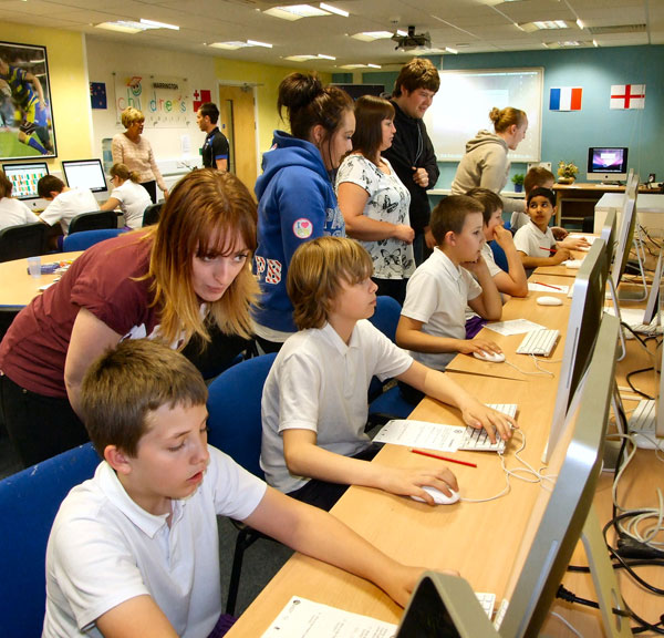 Gladstone Brookes Latchford Primary at Warrington Wolves